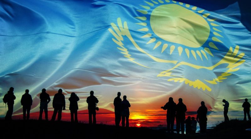 Казахстан общество