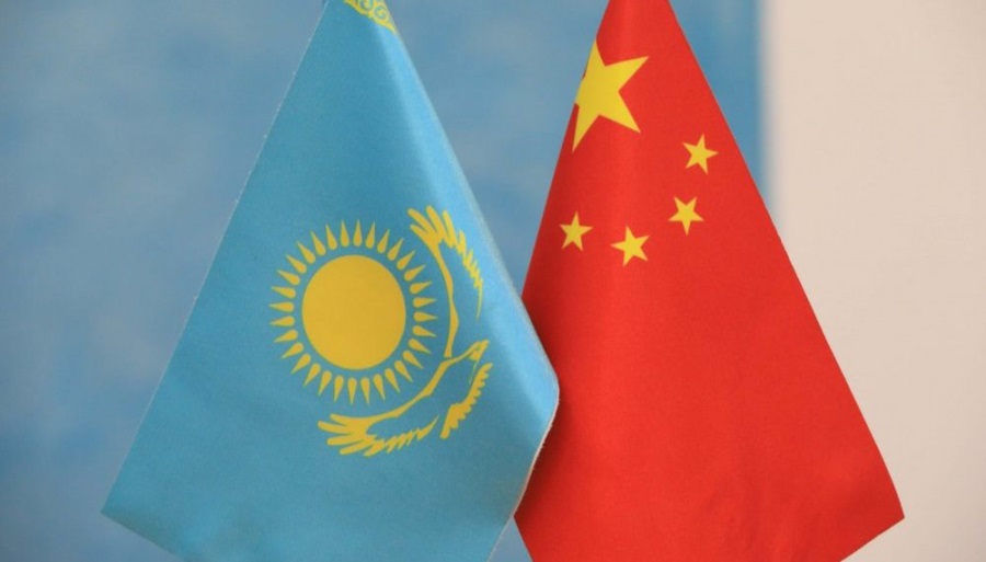 Казахстану нужно убедить Китай в своей лояльности — интервью