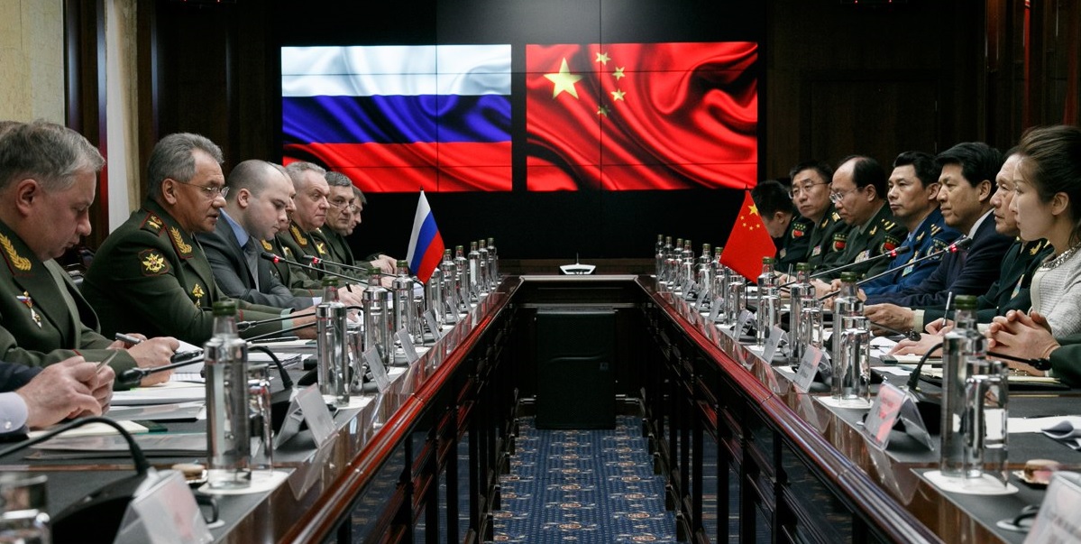 Москва и Пекин движутся разными курсами, но в одном направлении