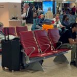 Небо закрыто: тысячи казахстанцев не могут вылететь с Ближнего Востока